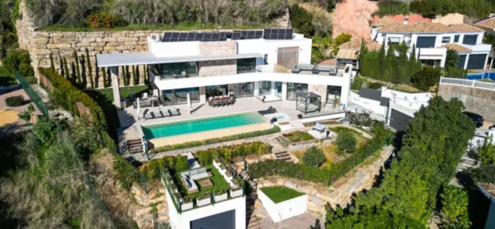 Venta de villa independiente en Los Arqueros 1