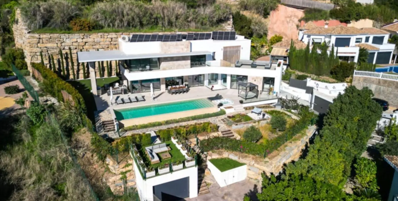 Venta de villa independiente en Los Arqueros 2