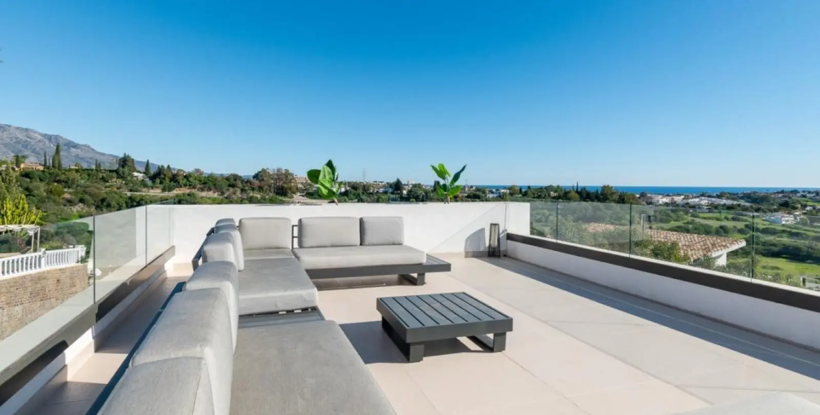 Venta de villa independiente en Los Arqueros 8