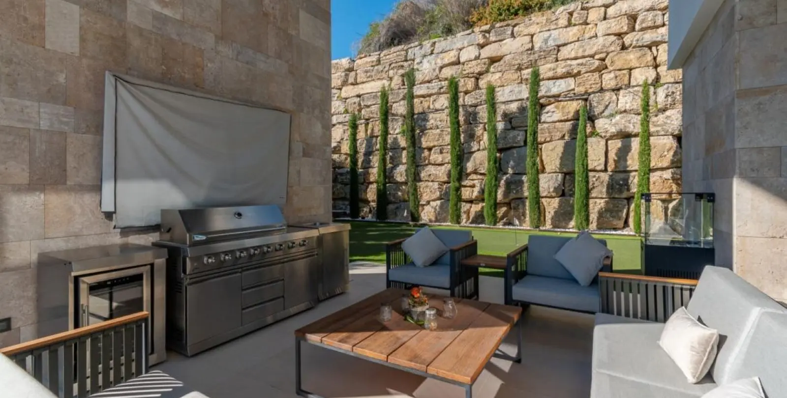 Venta de villa independiente en Los Arqueros 10