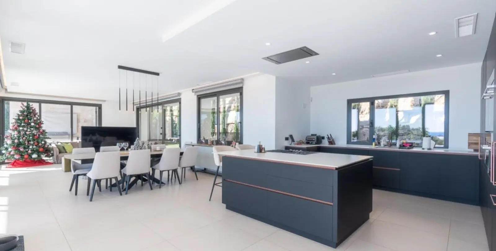 Venta de villa independiente en Los Arqueros 14
