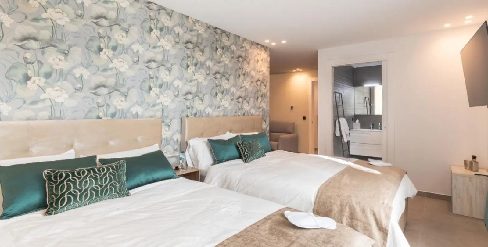 Venta de villa independiente en Los Arqueros 29
