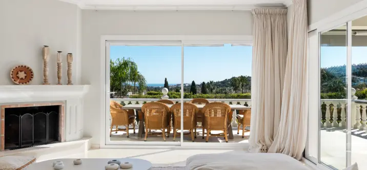 Alquiler a largo plazo de villa independiente en Nueva Andalucía 1