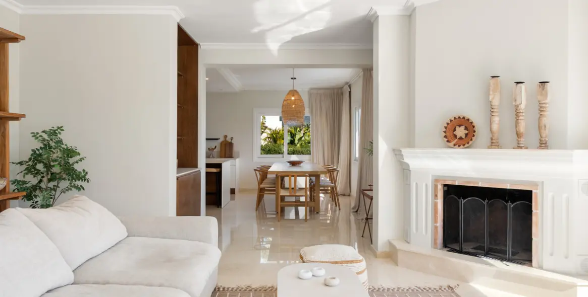 Short-term rent of detached villa in Nueva Andalucía 8