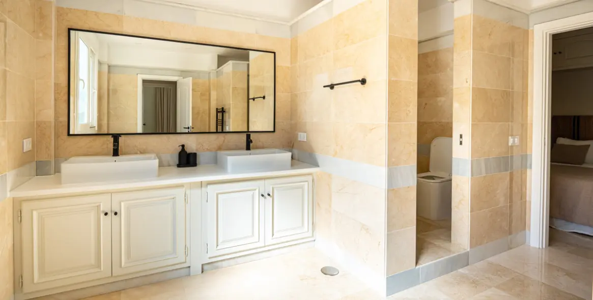 Short-term rent of detached villa in Nueva Andalucía 23