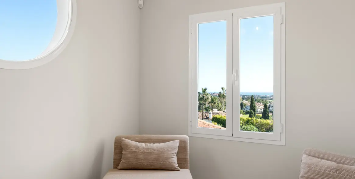 Short-term rent of detached villa in Nueva Andalucía 35