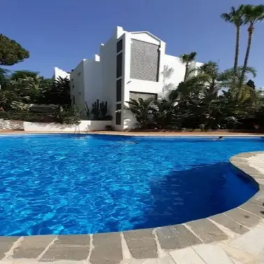 Sale of middle floor apartment in Cabopino