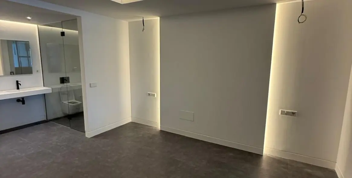 Sale of ground floor apartment in Nueva Andalucía 5