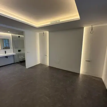 Venta de apartamento en planta baja en Nueva Andalucía