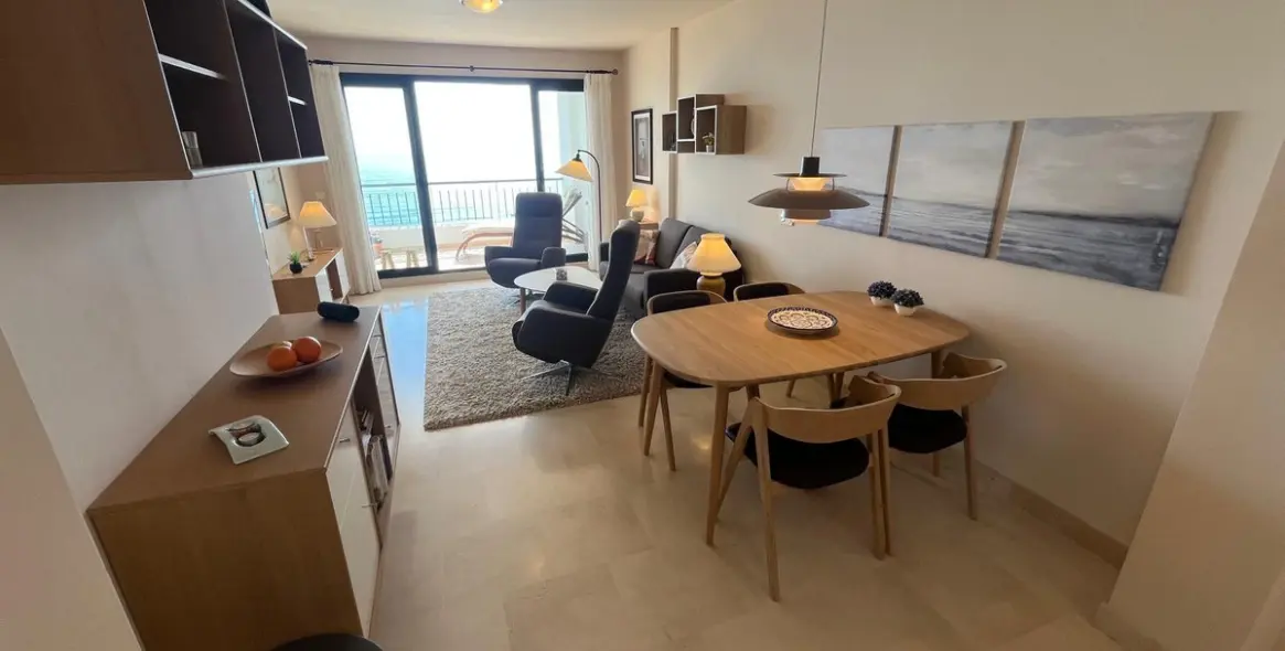 Sale of middle floor apartment in Torrox Costa 6