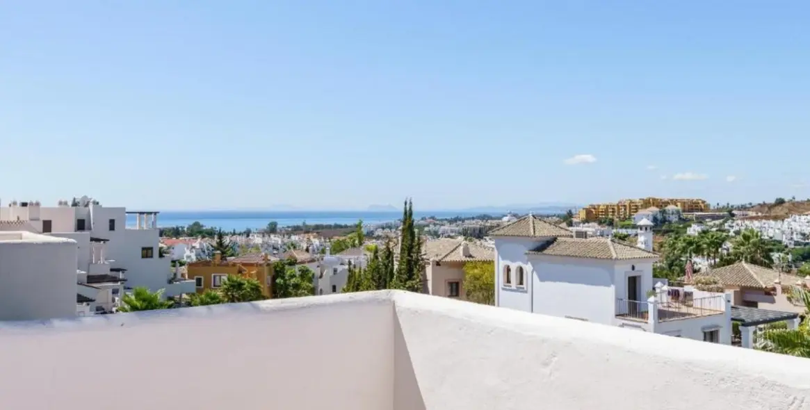 Продажа пентхауса в Estepona 2