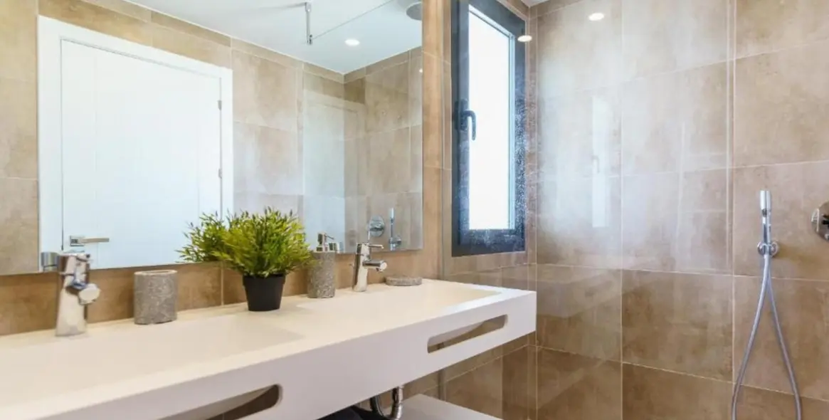 Продажа пентхауса в Estepona 12