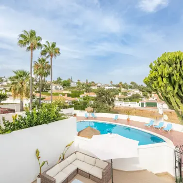 Venta de adosado en Elviria