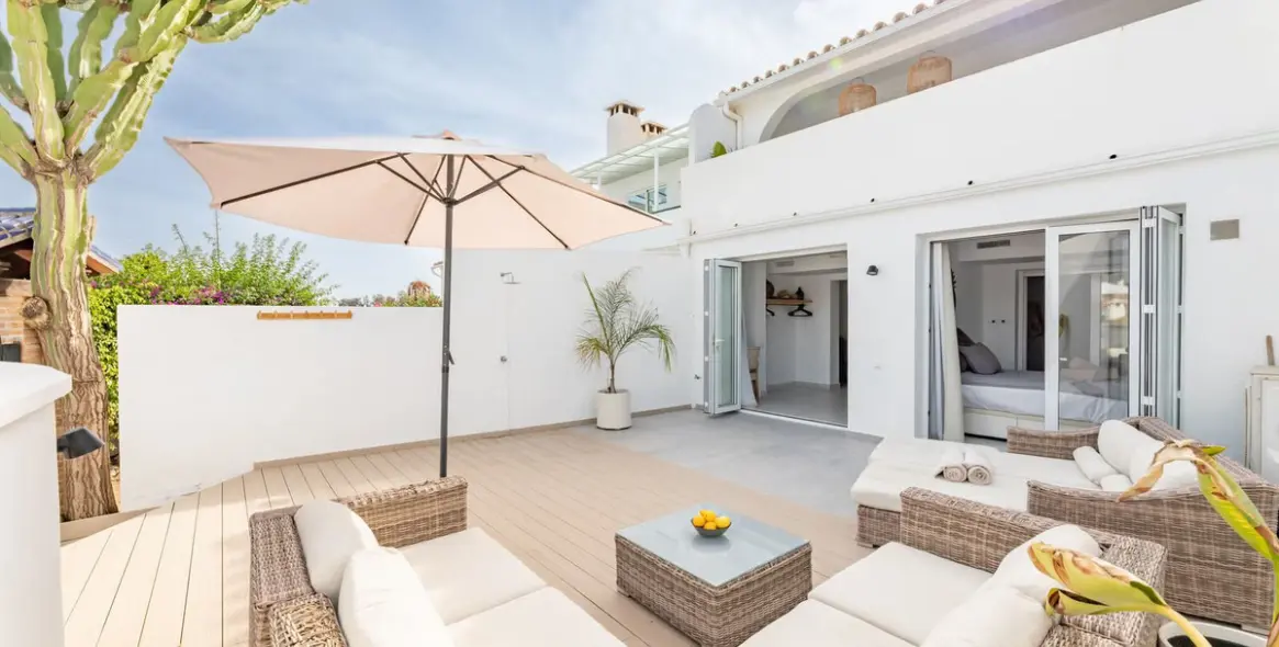 Venta de adosado en Elviria 13