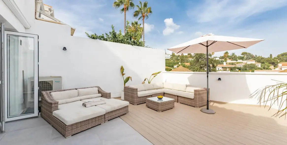 Venta de adosado en Elviria 19