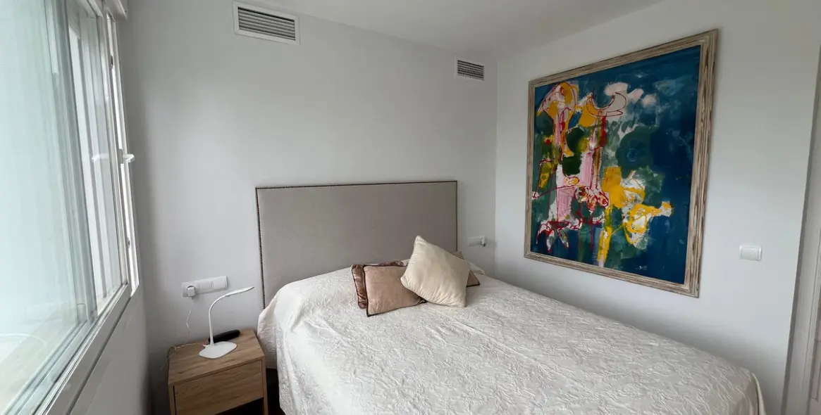 Продажа апартаментов на среднем этаже в Río Real 5