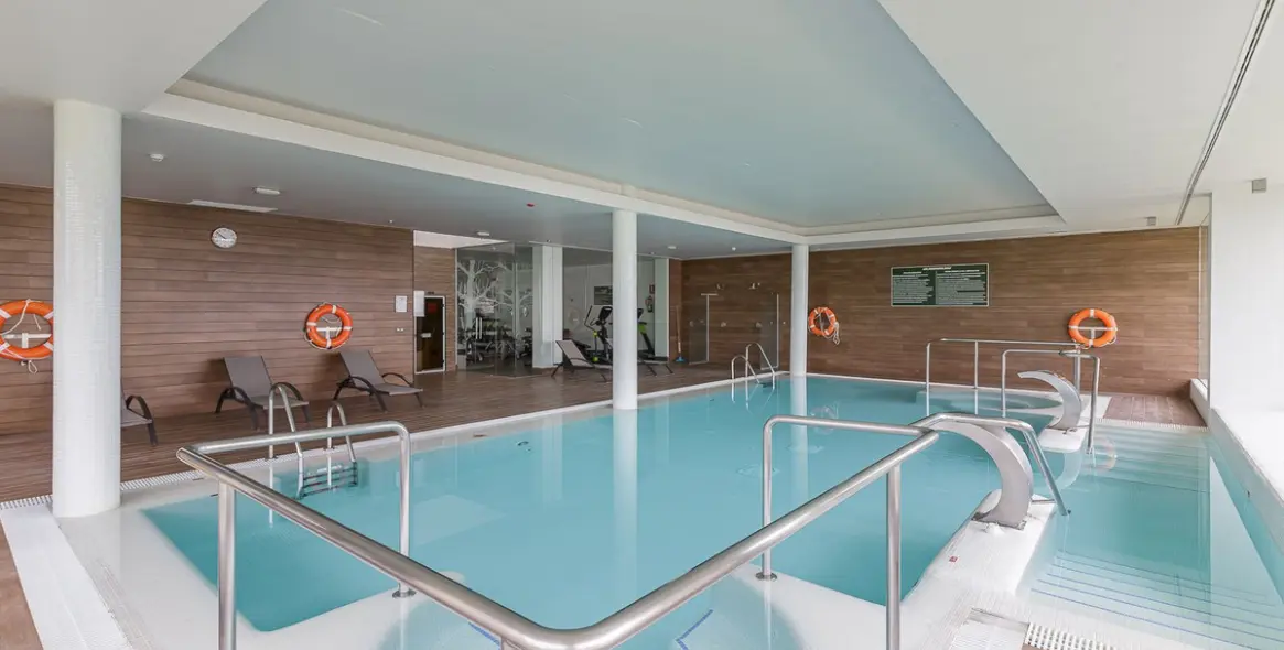 Sale of middle floor apartment in Los Arqueros 12