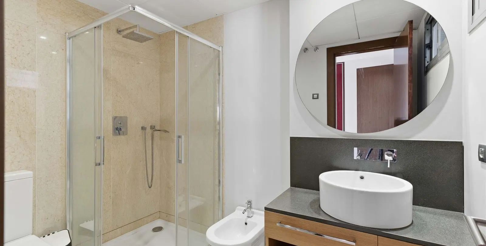 Sale of middle floor apartment in Los Arqueros 9