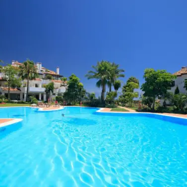 Продажа апартаментов на среднем этаже в Sierra Blanca