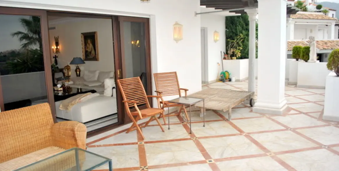 Продажа апартаментов на среднем этаже в Sierra Blanca 17