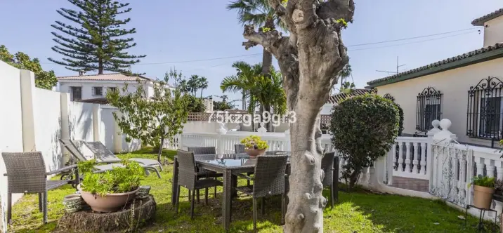 Sale of detached villa in Benalmadena Costa 1