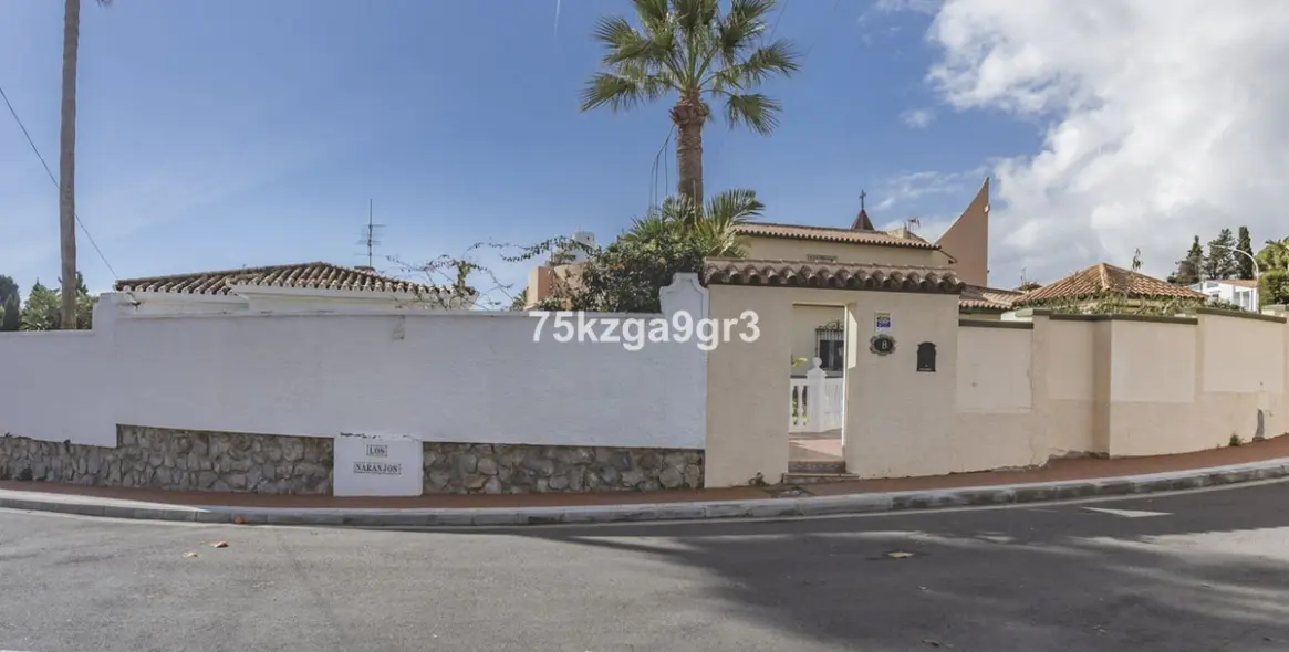 Sale of detached villa in Benalmadena Costa 5