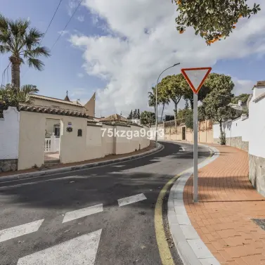 Sale of detached villa in Benalmadena Costa