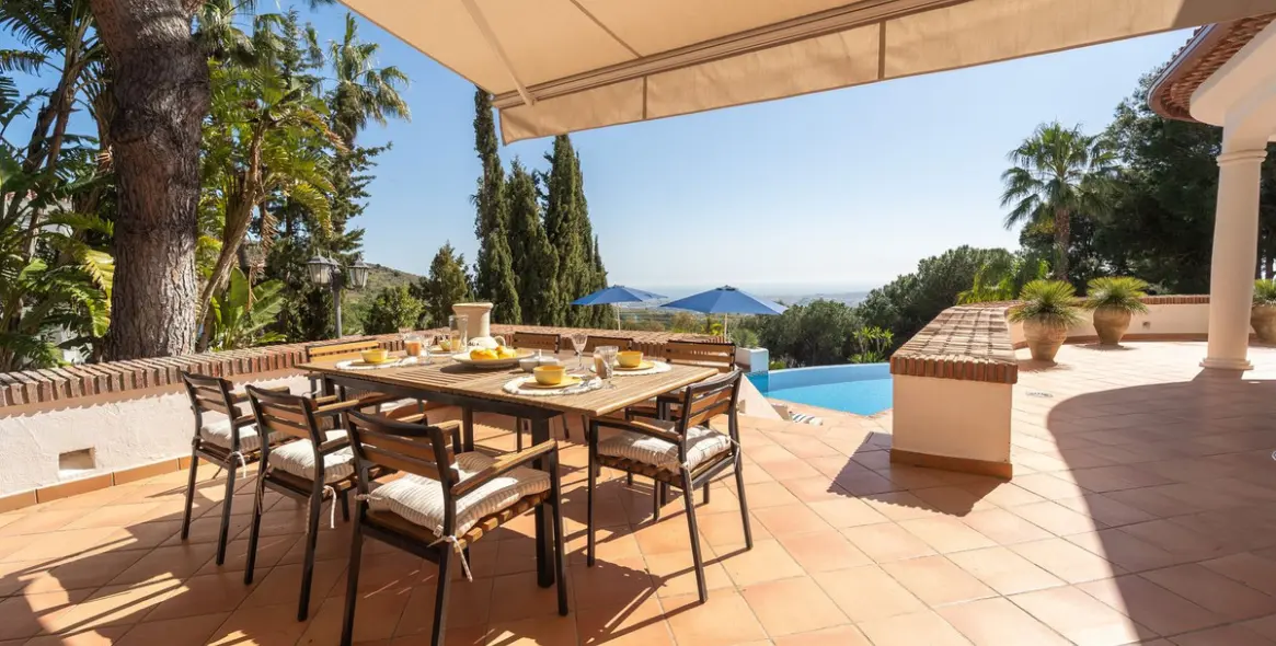 Sale of detached villa in Valtocado 37