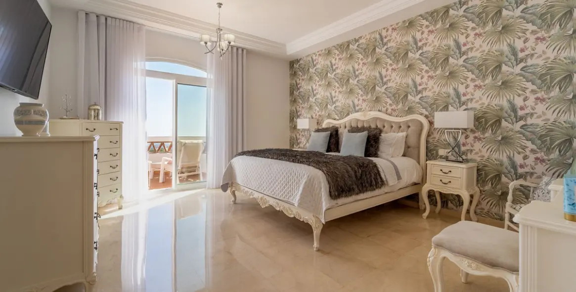 Sale of detached villa in Valtocado 41