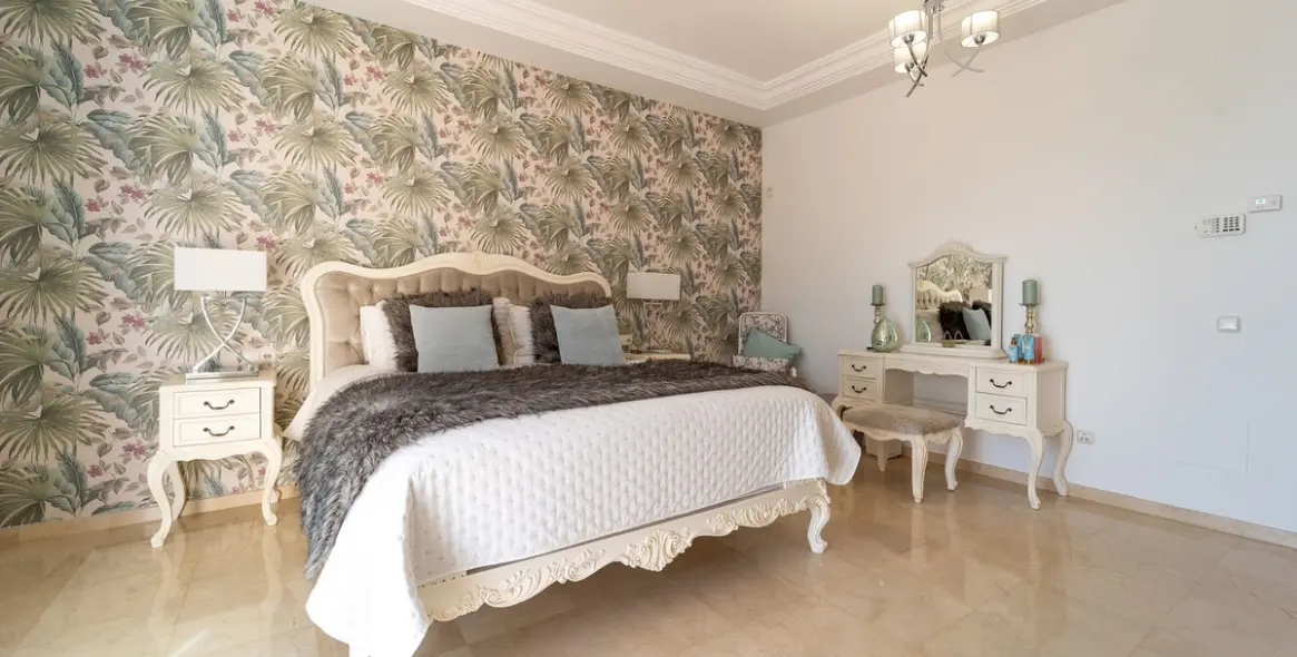 Sale of detached villa in Valtocado 42
