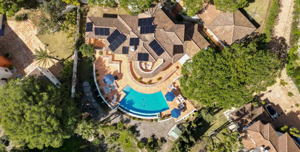 Sale of detached villa in Valtocado 73