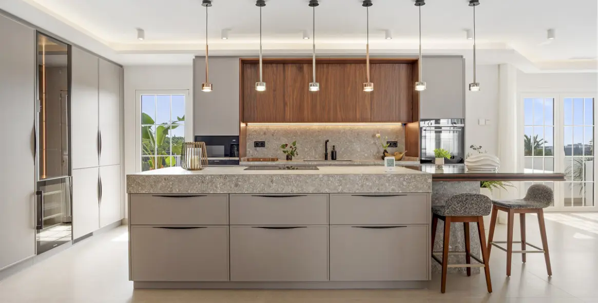 Venta de ático dúplex en Nueva Andalucía 4