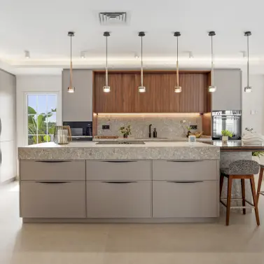 Venta de ático dúplex en Nueva Andalucía