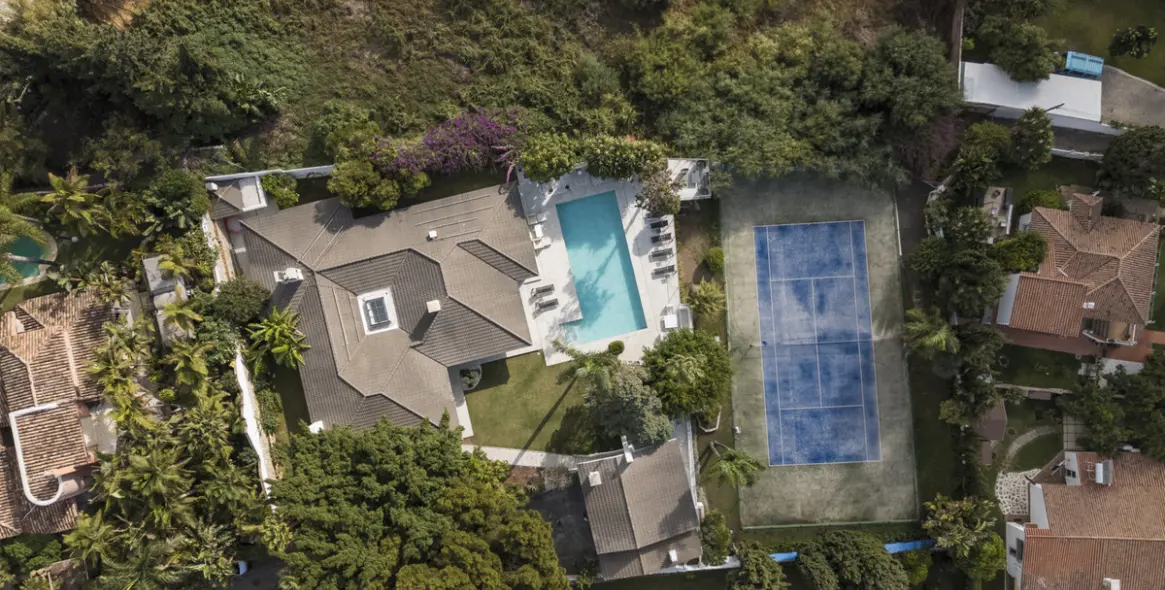 Venta de villa independiente en Marbella 10