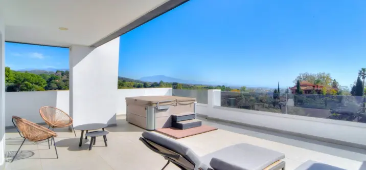 Venta de ático en Estepona 4