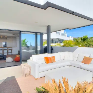 Venta de ático en Estepona