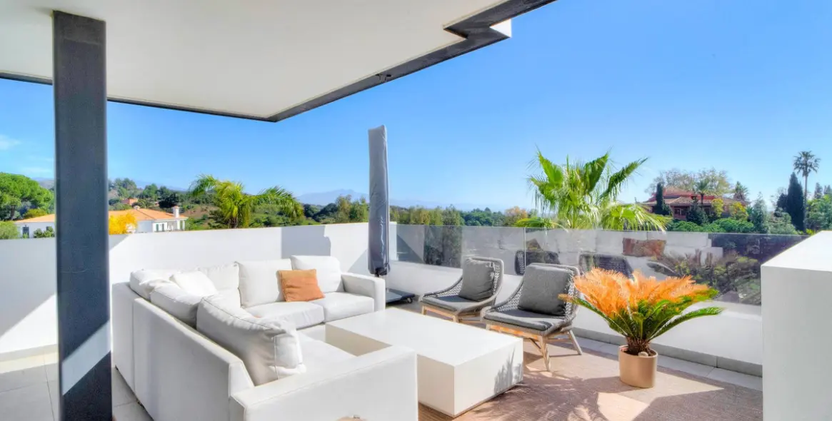 Venta de ático en Estepona 13