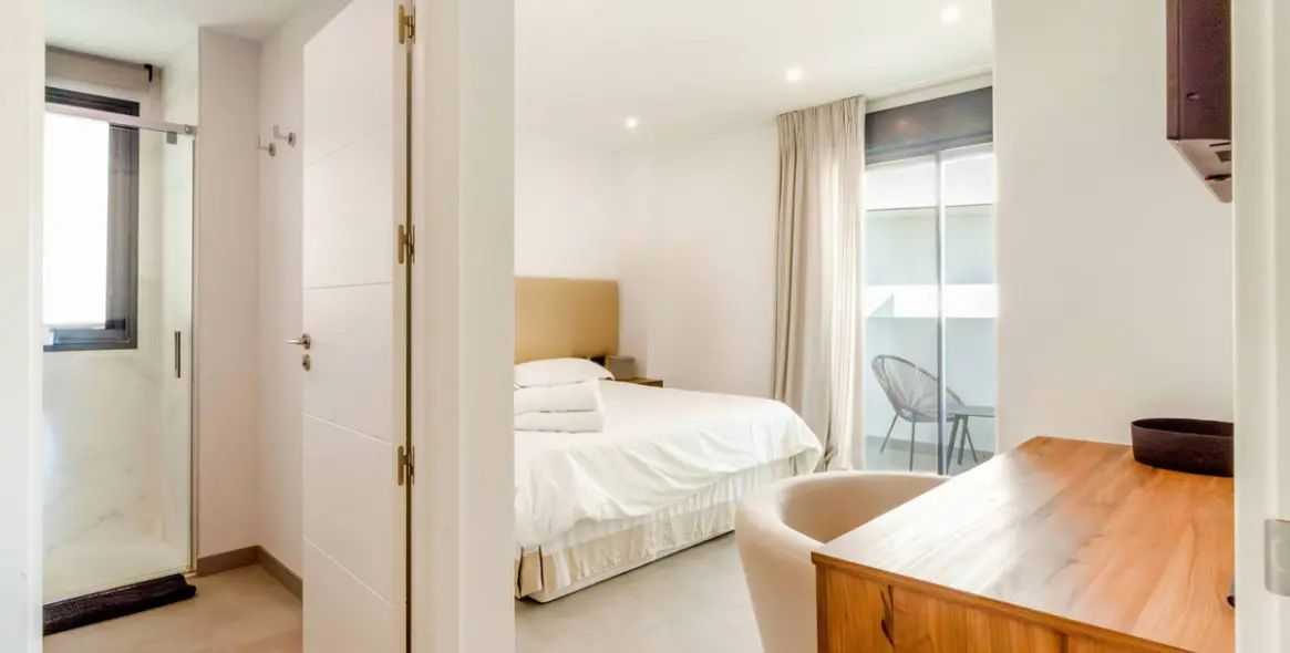 Sale of penthouse in Estepona 29