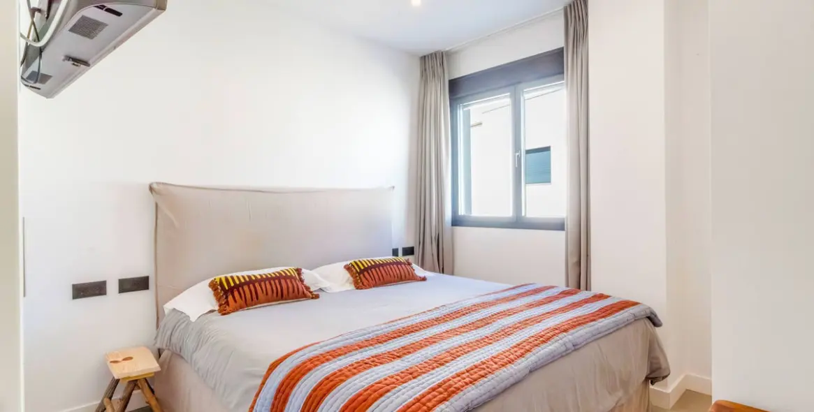 Sale of penthouse in Estepona 30