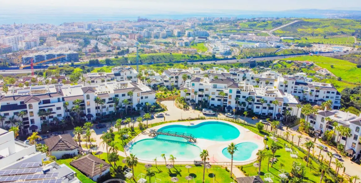 Sale of penthouse in Estepona 44