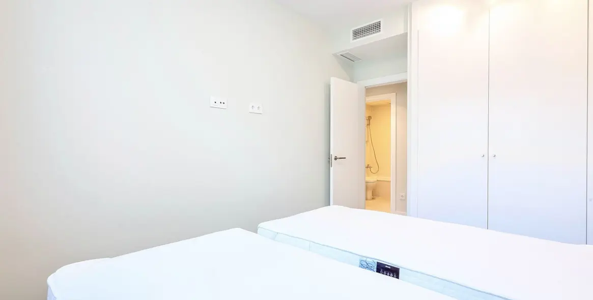 Alquiler a corto plazo de apartamento en planta baja en Cancelada 23