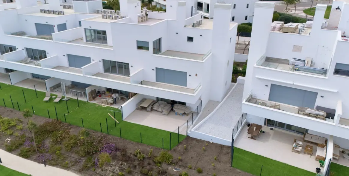 Alquiler a corto plazo de apartamento en planta baja en Cancelada 31