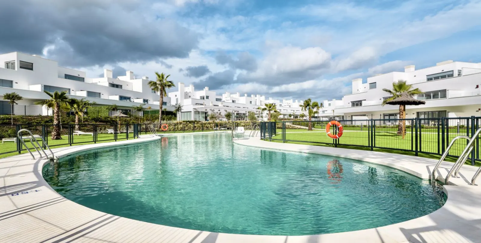 Alquiler a largo plazo de apartamento en planta baja en Cancelada 1