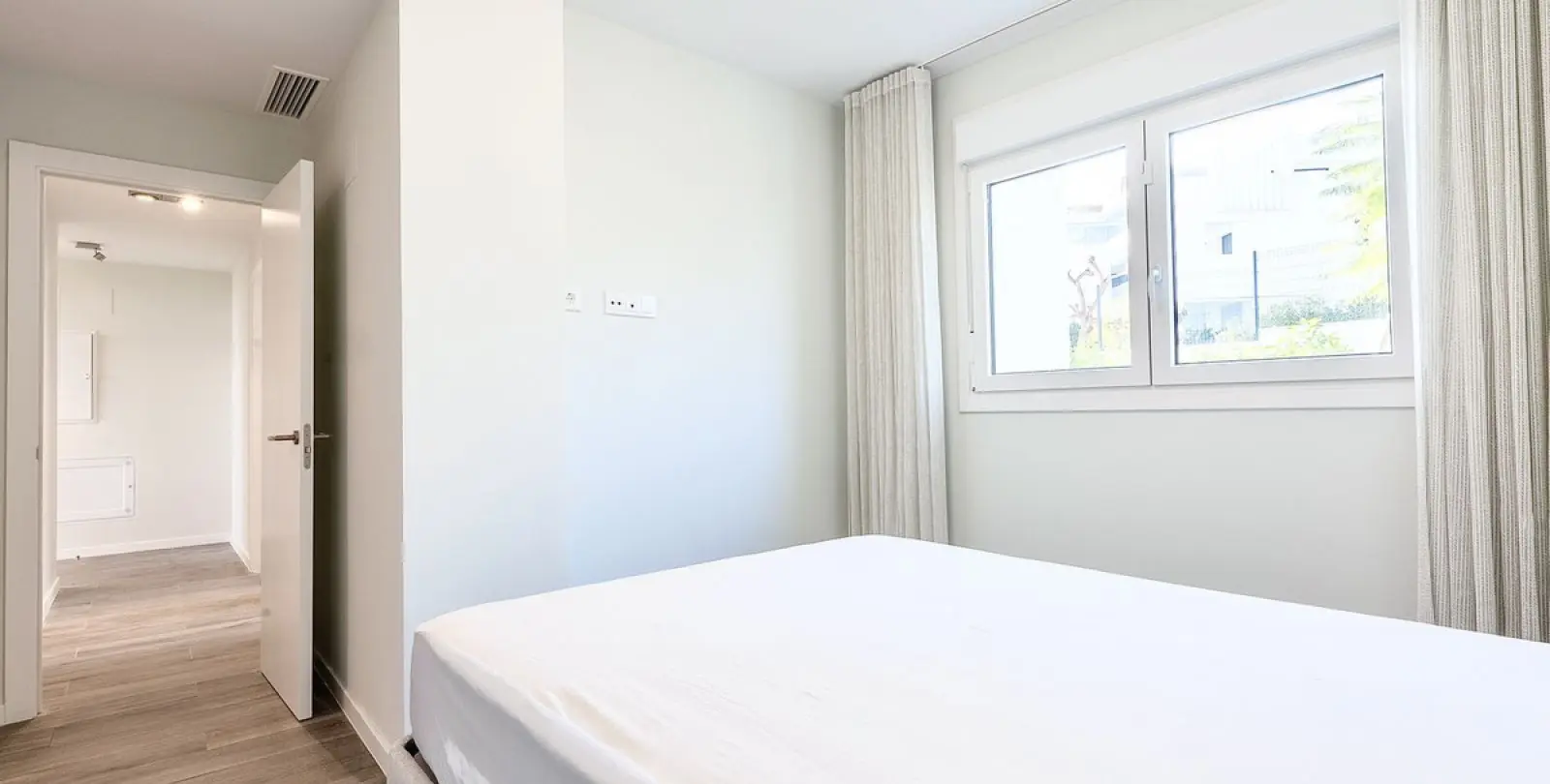 Alquiler a largo plazo de apartamento en planta baja en Cancelada 16