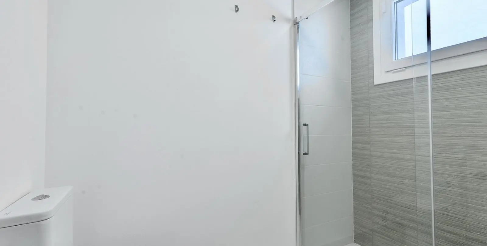 Alquiler a largo plazo de apartamento en planta baja en Cancelada 17