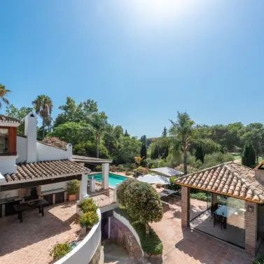 Venta de villa independiente en El Paraiso