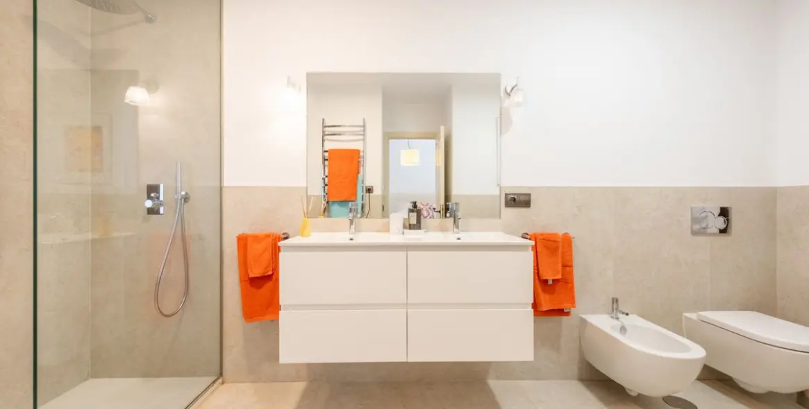 Продажа  отдельно стоящей виллы в El Paraiso 28