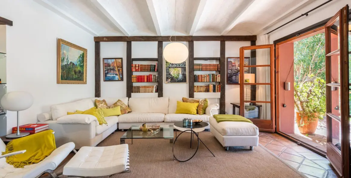 Продажа  отдельно стоящей виллы в El Paraiso 31