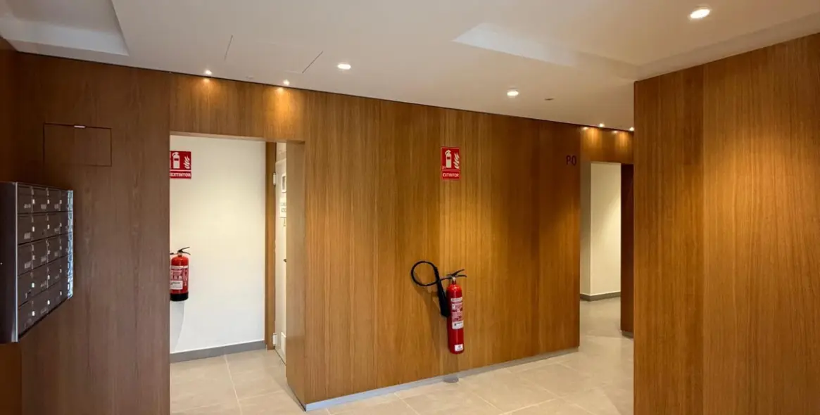 Venta de apartamento en planta baja en Casares 1