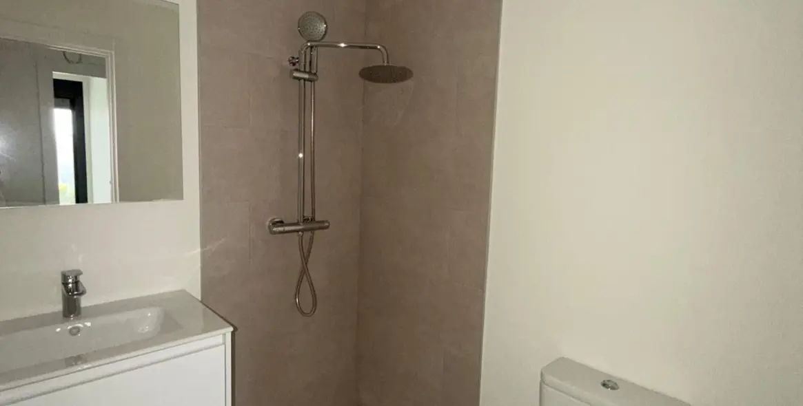 Venta de apartamento en planta baja en Casares 12